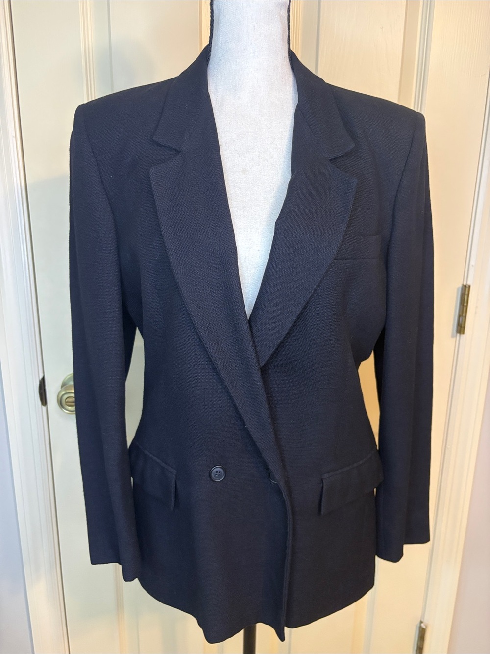 Vintage 1980’s ELLEN TRACY Linen-Look Classic Black Blazer Hand Tailored sz 8